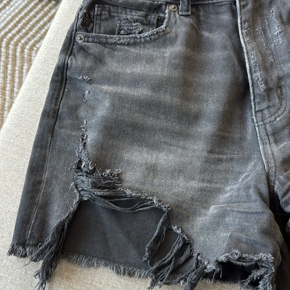 American Eagle Black Denim Shorts size 2